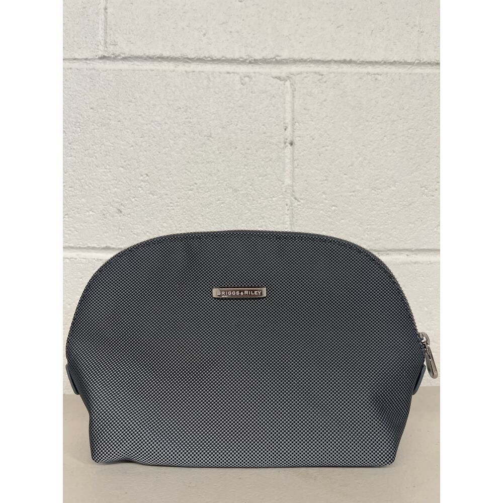 New Briggs & Riley passport luggage bag travel kit cosmetics pouch accessory